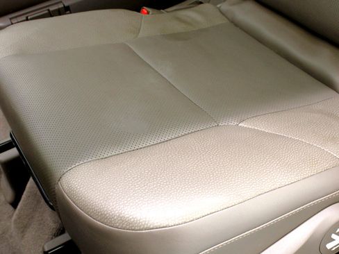 Used 2017 Lexus GX 460 Premium image 41