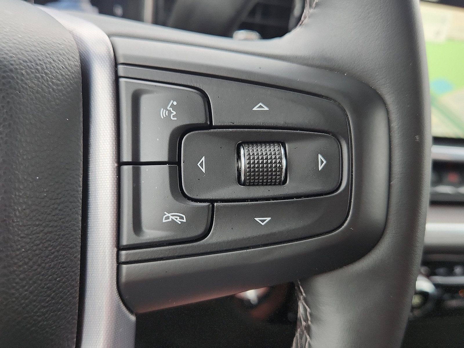 Used 2026 GMC Sierra 1500 SLT RWD image 18