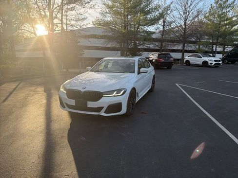 Certified 2023 BMW 540i xDrive w/ M Sport Package image 2