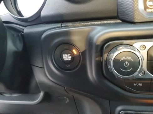 Certified 2023 Jeep Wrangler Unlimited Sahara AWD/4WD image 27