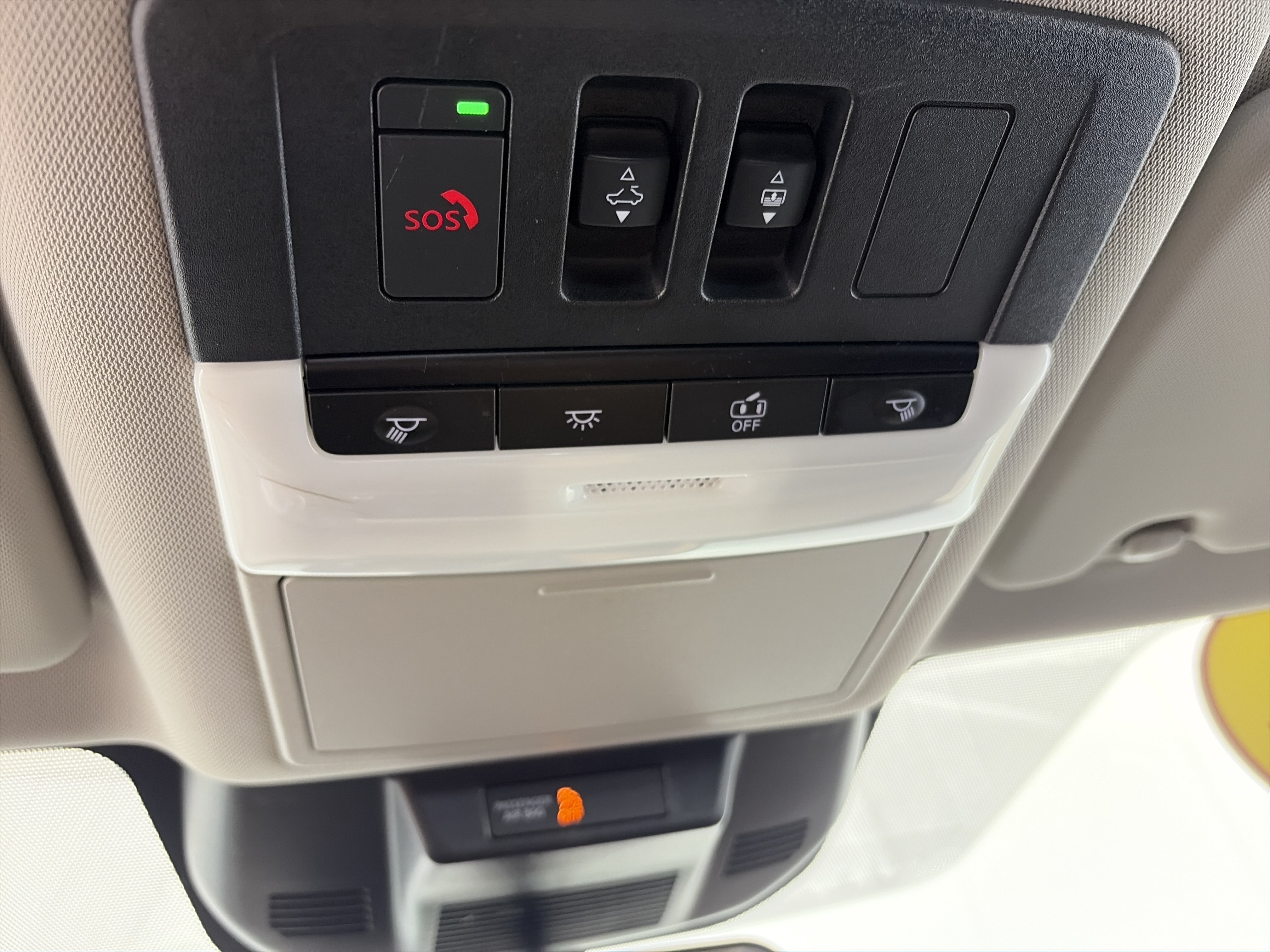 Used 2021 Nissan Rogue SV AWD/4WD image 35