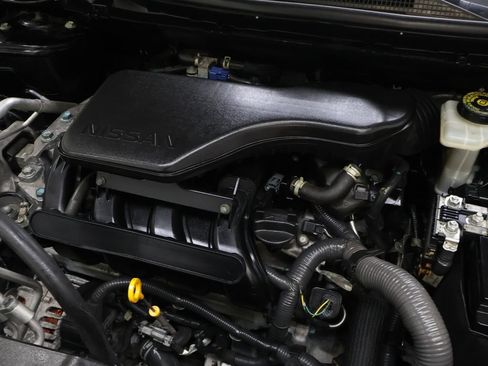 Used 2021 Nissan Rogue Sport SV AWD/4WD image 27