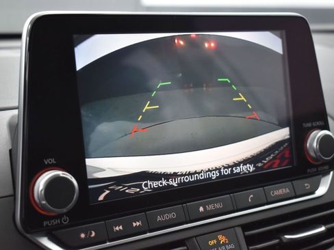 Used 2025 Nissan Altima 2.5 S image 30