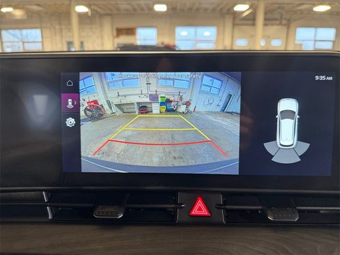 Used 2024 Kia Sportage X-Line w/ X-Line Premium Package image 18