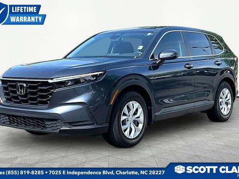 Used 2025 Honda CR-V LX image 3