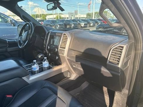 Used 2020 Ford F150 Platinum w/ Equipment Group 701A Luxury AWD/4WD image 19