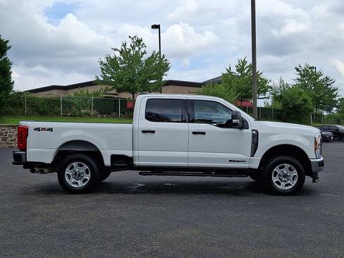 Certified 2025 Ford F250 XLT AWD/4WD image 7