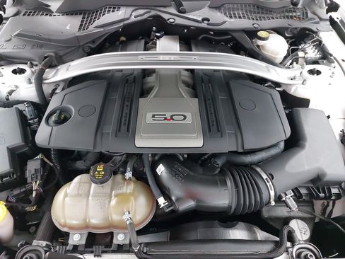Used 2019 Ford Mustang GT Premium w/ GT Performance Package RWD image 31