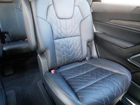 Certified 2023 Kia Telluride SX X-Line AWD/4WD image 14