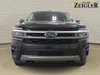 Used 2024 Ford Expedition XLT