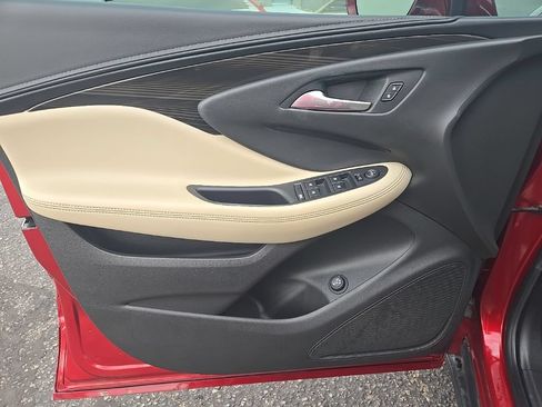 Used 2020 Buick Envision Preferred FWD image 11