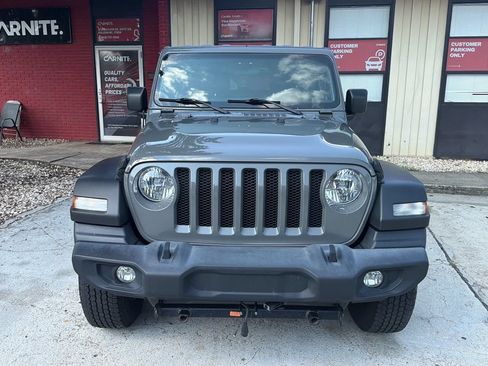 Used 2020 Jeep Wrangler Sport AWD/4WD image 10