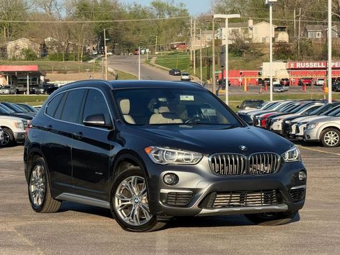 Used 2016 BMW X1 xDrive28i image 1