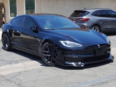 Used 2022 Tesla Model S Plaid AWD/4WD image 24