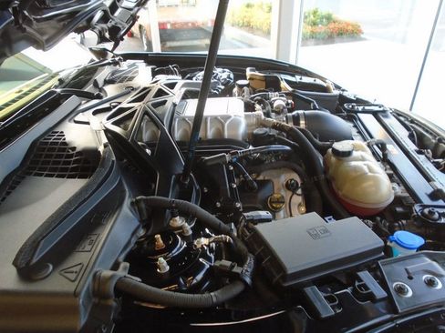 Used 2020 Ford Mustang Shelby GT500 w/ Technology Package image 44