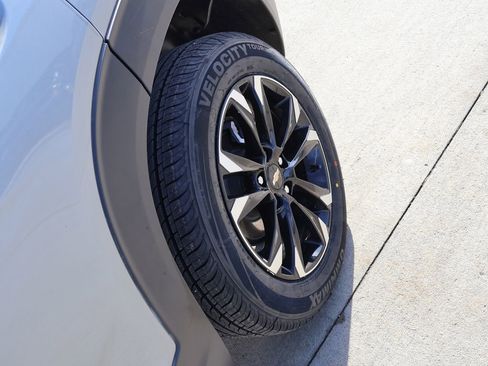 Used 2023 Chevrolet TrailBlazer LT w/ Convenience Package image 40