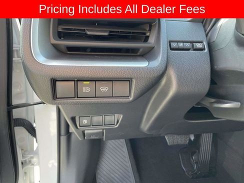 Used 2026 Toyota Prius LE AWD/4WD image 21