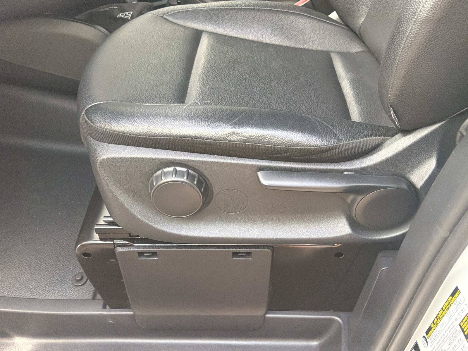 Used 2023 Mercedes-Benz Metris image 18