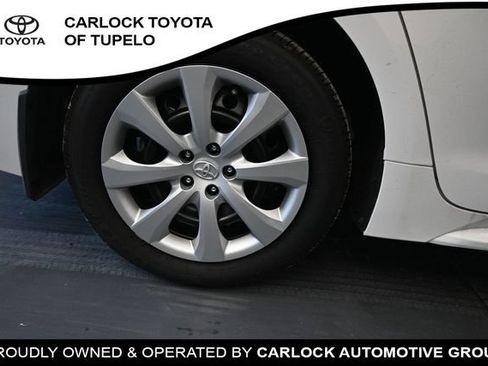 Used 2026 Toyota Corolla LE FWD image 17