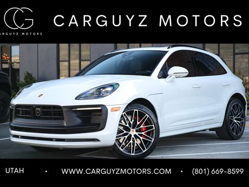 Used 2023 Porsche Macan GTS w/ Premium Package Plus AWD/4WD image 1