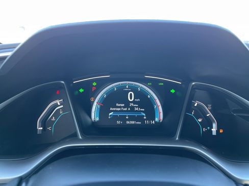 Used 2017 Honda Civic Touring image 16