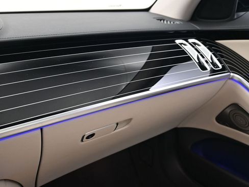 Used 2023 Mercedes-Benz S 580 4MATIC Sedan image 22