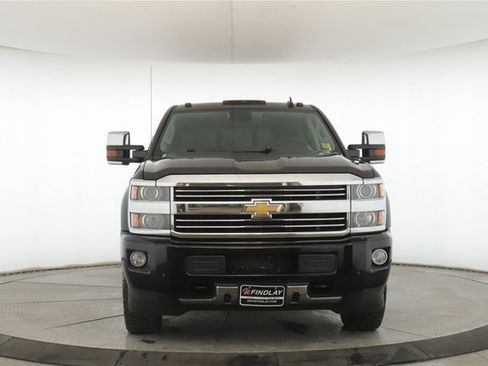 Used 2015 Chevrolet Silverado 2500 High Country w/ Duramax Plus Package image 12