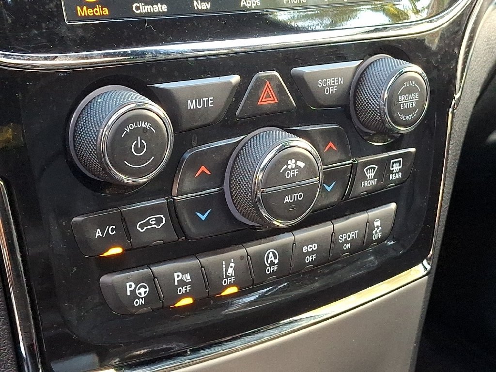 Used 2021 Jeep Grand Cherokee High Altitude AWD/4WD image 19