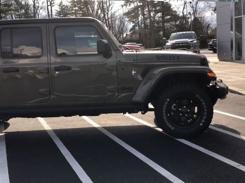 New 2026 Jeep Gladiator Willys image 9