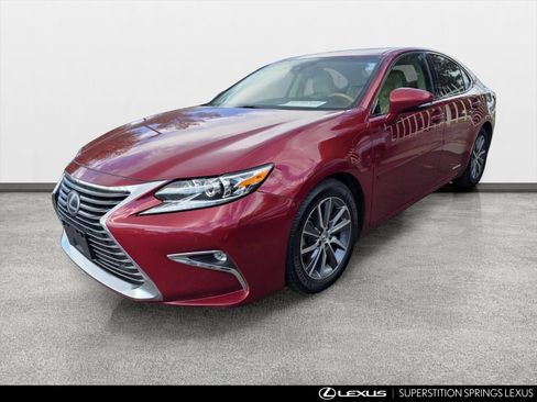 Used 2017 Lexus ES 300h w/ Navigation System Package FWD image 5