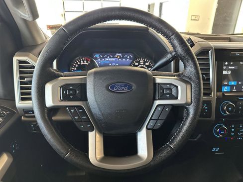 Used 2016 Ford F150 Lariat image 11