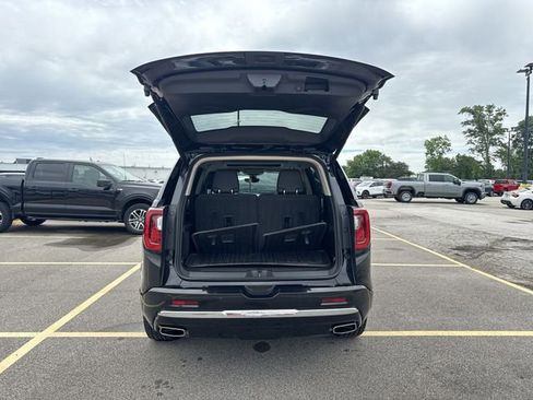 Used 2020 GMC Acadia Denali w/ Technology Package AWD/4WD image 27
