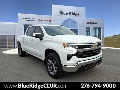 Used 2023 Chevrolet Silverado 1500 LT image 1