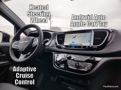 New 2026 Chrysler Voyager LX image 2