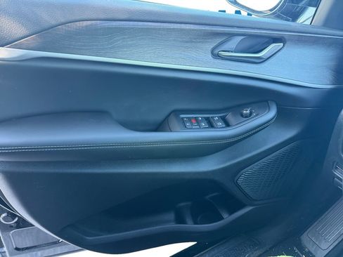 New 2026 Jeep Grand Cherokee Laredo image 25