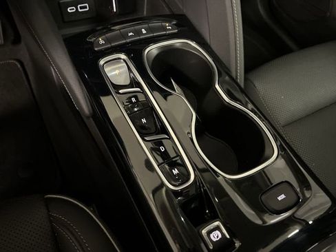 Used 2021 Buick Envision Essence image 15