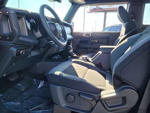 New 2025 Ford Bronco 2-Door AWD/4WD image 29