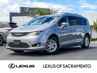 Used 2020 Chrysler Pacifica Touring-L