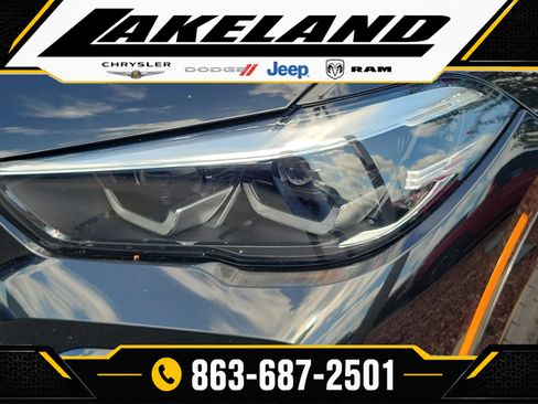 Used 2023 BMW X6 xDrive40i w/ M Sport Package AWD/4WD image 6