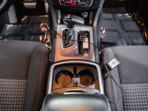 Used 2022 Dodge Charger Scat Pack w/ Harman/Kardon Audio Group image 33