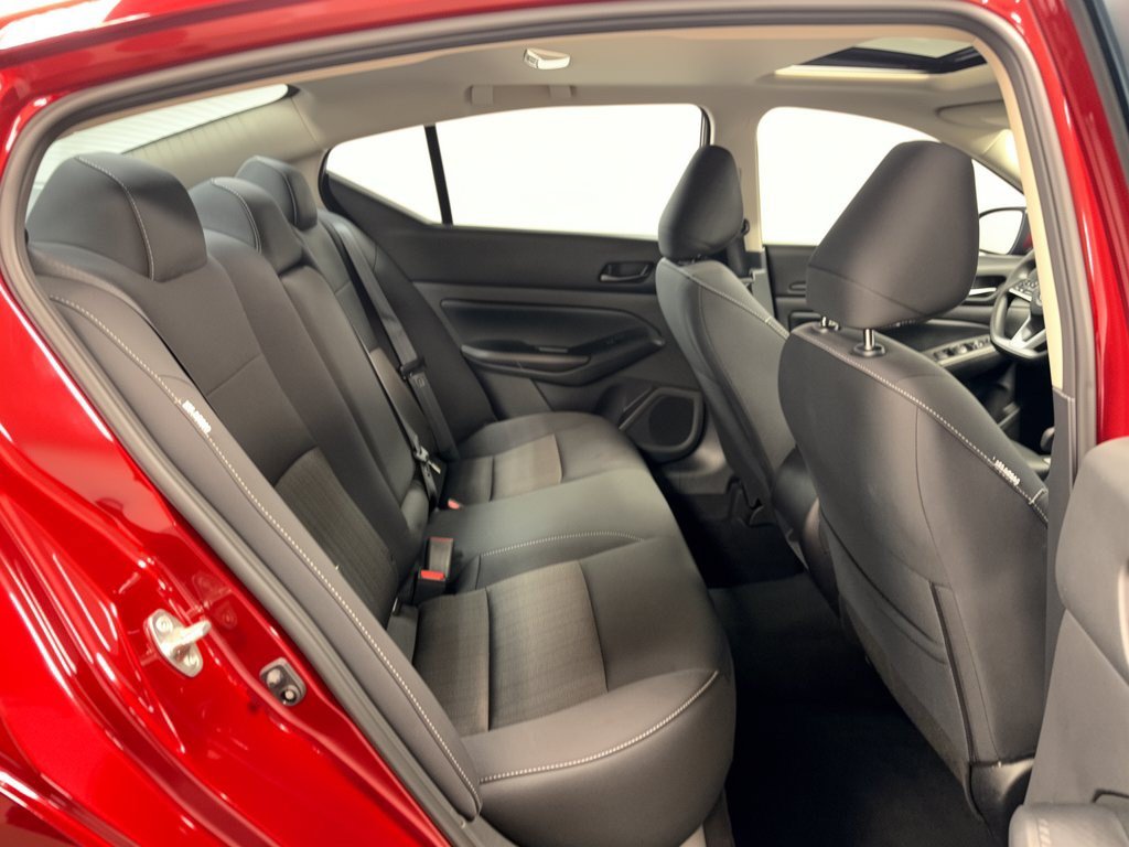 Used 2025 Nissan Altima 2.5 SV w/ SV Special Edition Package FWD image 29