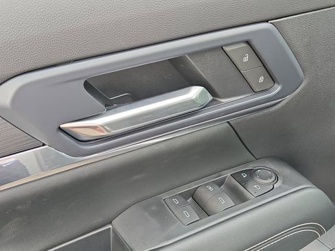 Used 2025 GMC Terrain Elevation image 9