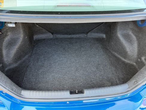 Used 2013 Honda Civic LX image 9
