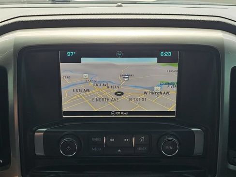 Used 2018 Chevrolet Silverado 2500 High Country w/ Duramax Plus Package AWD/4WD image 13