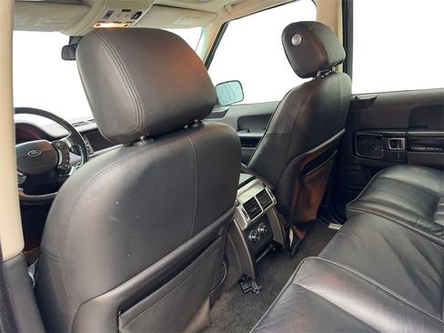 Used 2012 Land Rover Range Rover HSE image 31