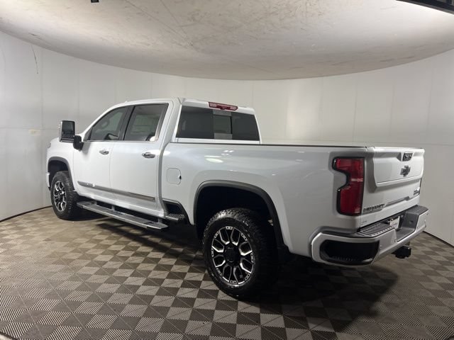 New 2026 Chevrolet Silverado 2500 High Country w/ Technology Package AWD/4WD image 5