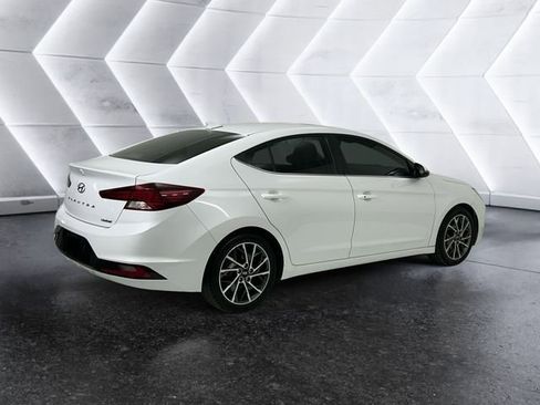 Used 2020 Hyundai Elantra Limited w/ Ultimate Package 03 image 4