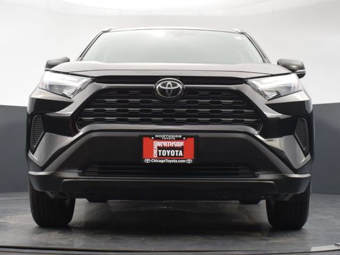 Used 2022 Toyota RAV4 XLE AWD/4WD image 29