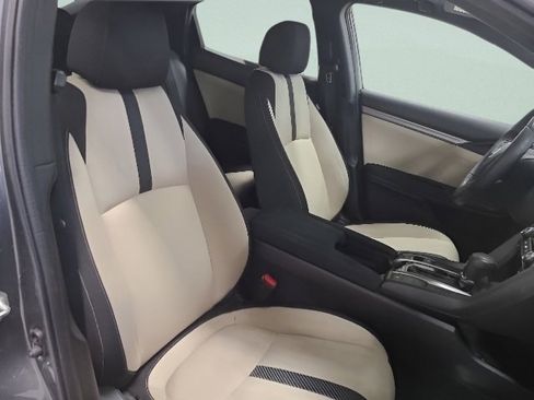 Used 2018 Honda Civic EX image 14