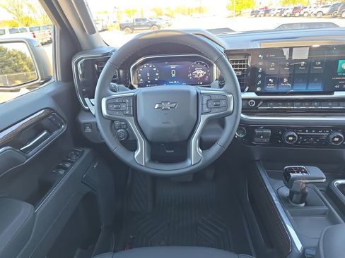 New 2026 Chevrolet Silverado 1500 LT Trail Boss w/ Safety Package AWD/4WD image 13
